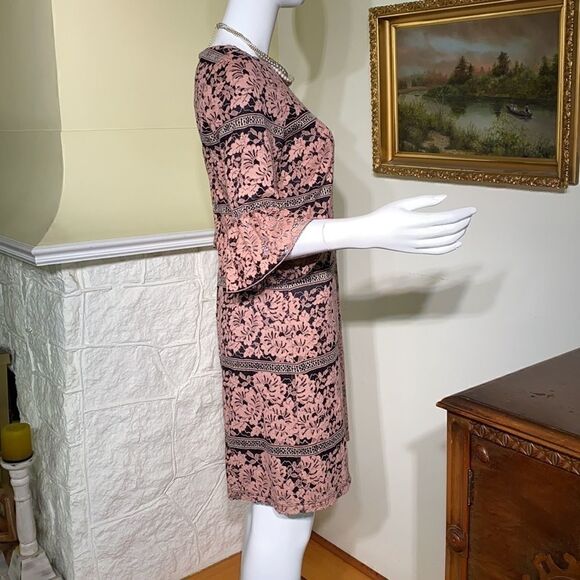 NWT Eliza J. New York Lace Sheath Dress Bell Sleeves - Picture 4 of 13